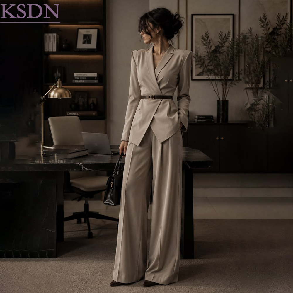 Strakke damespakken met riem,  - Womens Blazer recensie en prijs